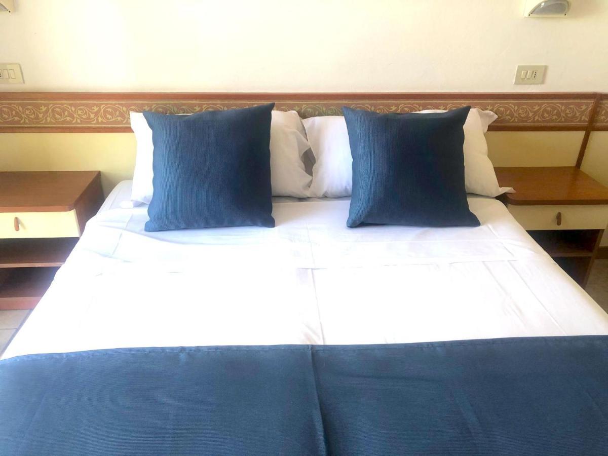Hotel B&B Des Bains Milano Marittima Dış mekan fotoğraf