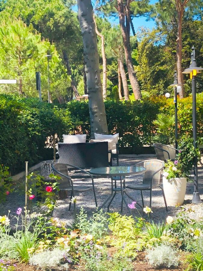 Hotel B&B Des Bains Milano Marittima Dış mekan fotoğraf