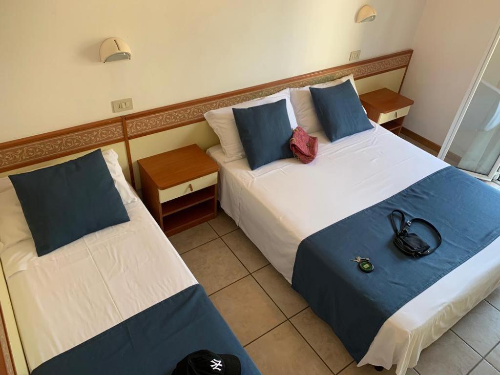 Hotel B&B Des Bains Milano Marittima Dış mekan fotoğraf