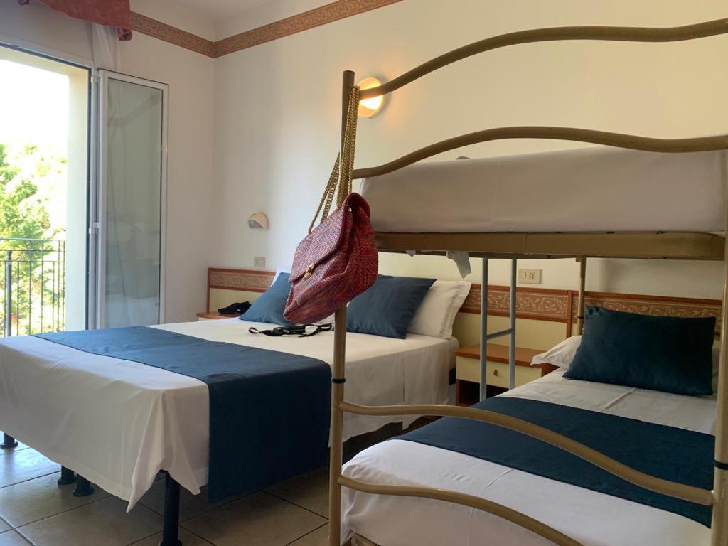 Hotel B&B Des Bains Milano Marittima Dış mekan fotoğraf